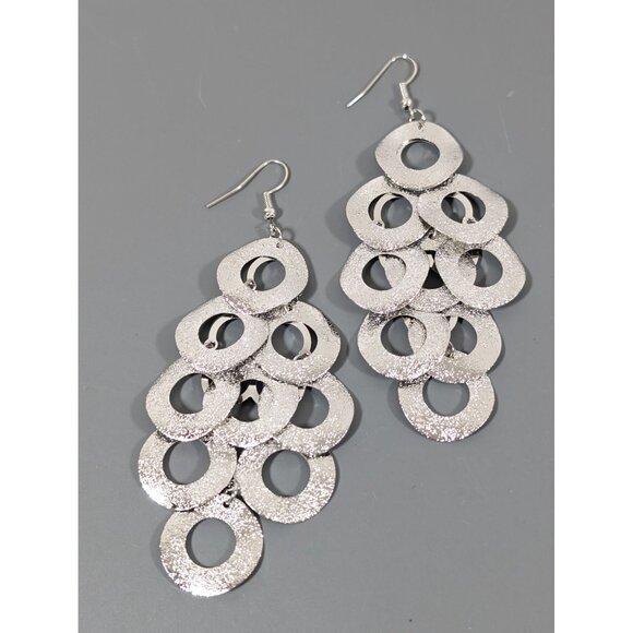 Silver Tone Textured Round Disc Chandelier Charm Statement Earrings MOD Long - Picture 2 of 9
